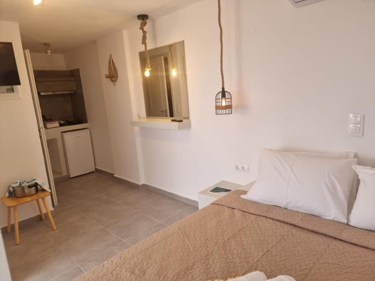 אדאמאס Joannes Vacation Rooms מראה חיצוני תמונה