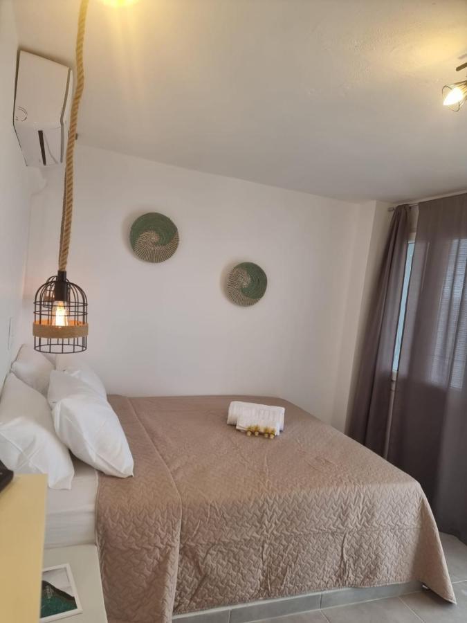 אדאמאס Joannes Vacation Rooms מראה חיצוני תמונה