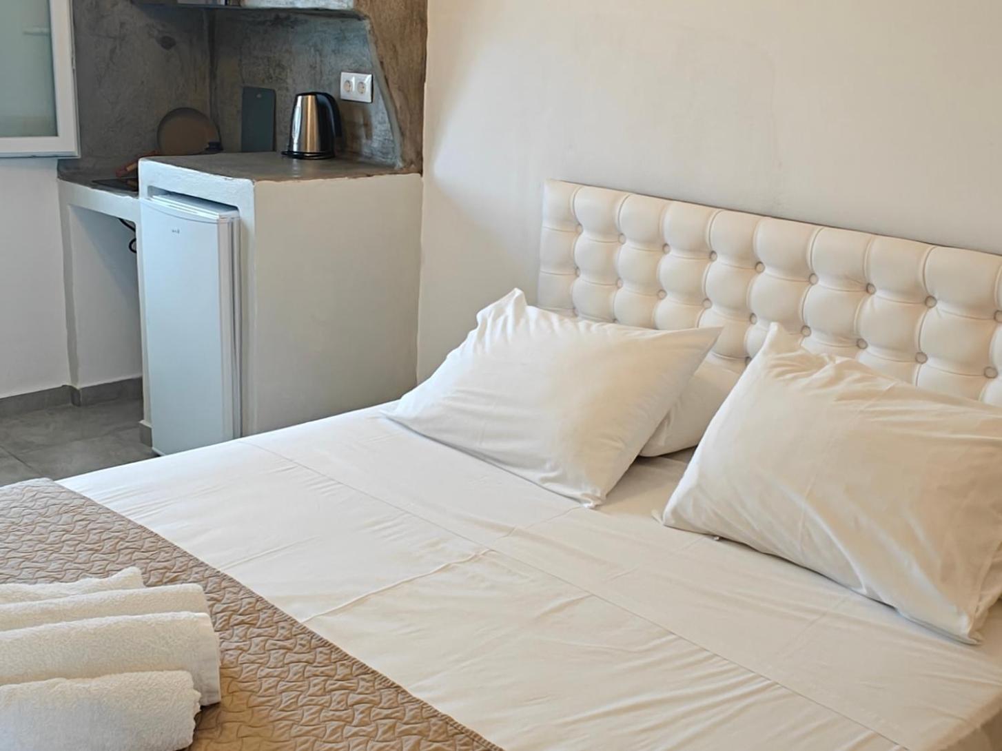 אדאמאס Joannes Vacation Rooms מראה חיצוני תמונה