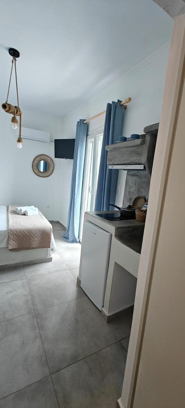 אדאמאס Joannes Vacation Rooms מראה חיצוני תמונה